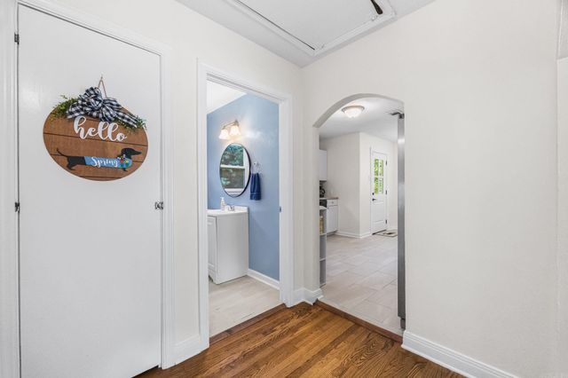 123 Jefferson, Benton, AR 72015