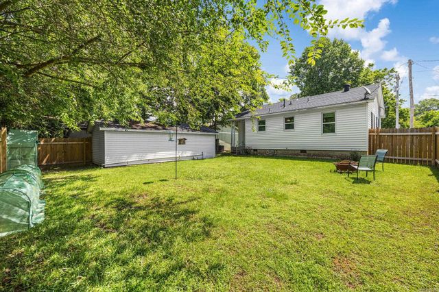 123 Jefferson, Benton, AR 72015