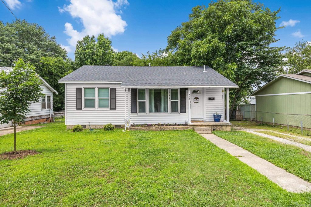 123 Jefferson, Benton, AR 72015
