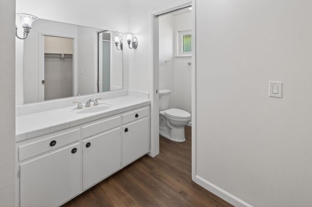 5166 Kipp Way, Carmichael, CA 95608