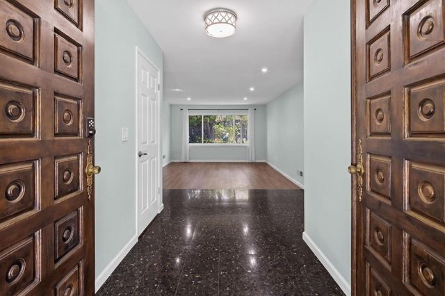 5166 Kipp Way, Carmichael, CA 95608