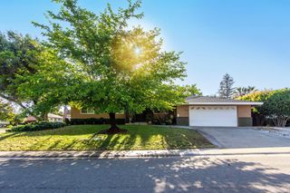 5166 Kipp Way, Carmichael, CA 95608