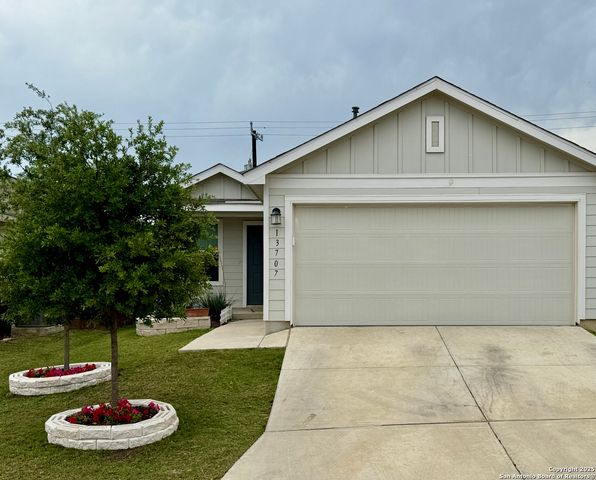 13707 Arroyo Seco, San Antonio, TX 78223