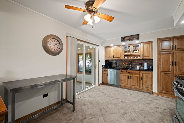 15426 Primrose Court, Orland Park, IL 60462