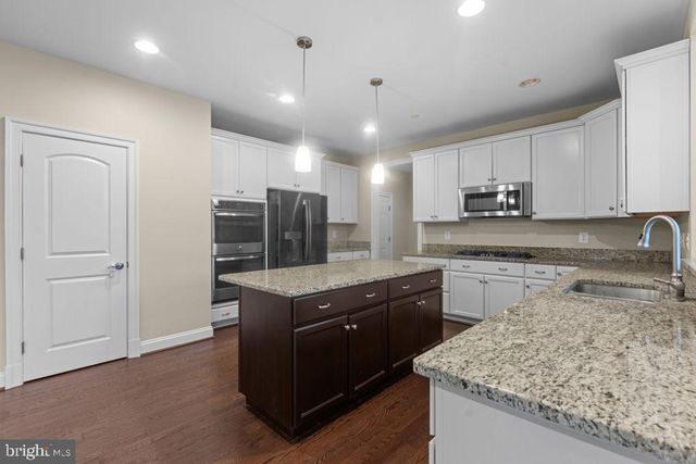 2010 TERRAPIN CREEK RD, Sykesville, MD 21784