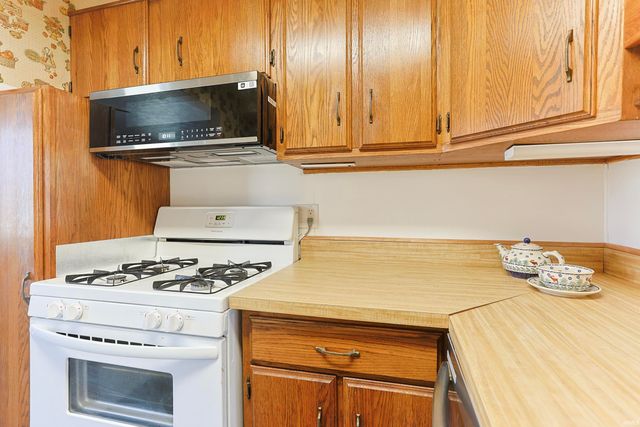 104 S Tuxedo Drive, South Bend, IN 46615