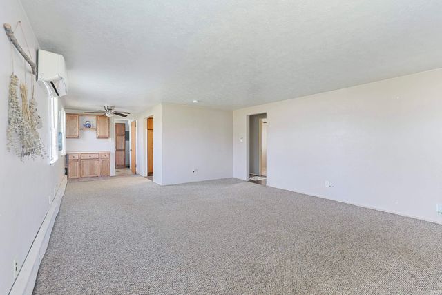 104 S Tuxedo Drive, South Bend, IN 46615