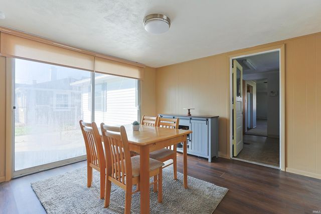 104 S Tuxedo Drive, South Bend, IN 46615