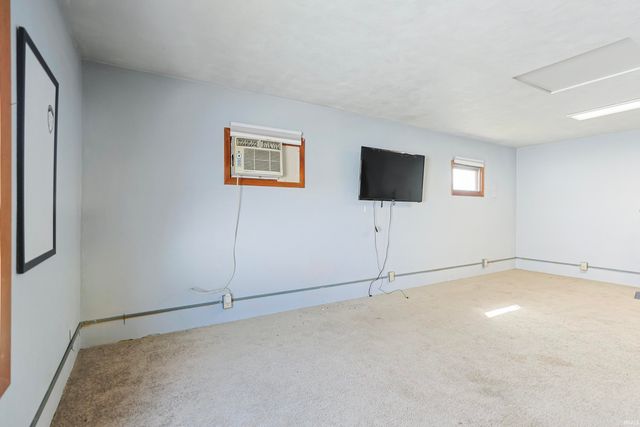 104 S Tuxedo Drive, South Bend, IN 46615