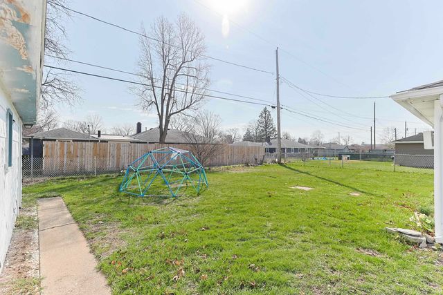 104 S Tuxedo Drive, South Bend, IN 46615