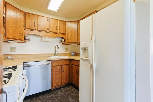 104 S Tuxedo Drive, South Bend, IN 46615