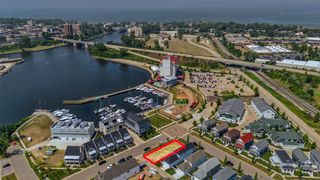 221 Cavelier Avenue, Saint Joseph, MI 49085