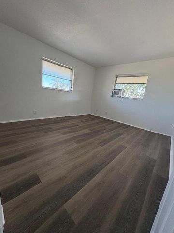 1150 E Sample Road E 312, Pompano Beach, FL 33064