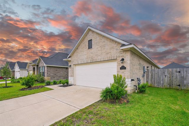 31335 Horseshoe Meadow Bend Lane, Fulshear, TX 77441