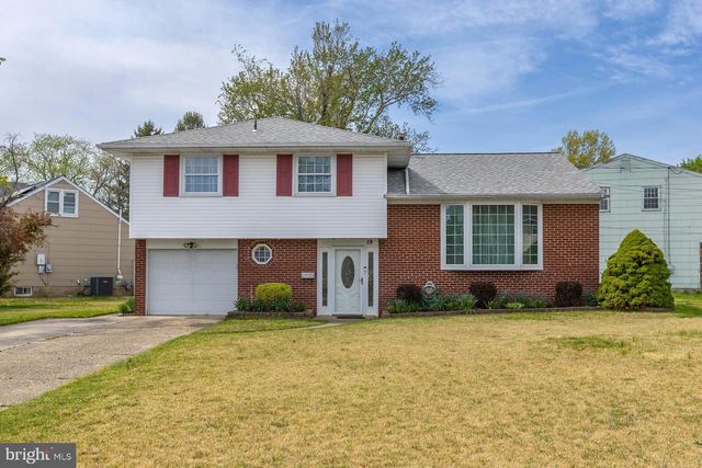 19 FAIRMOUNT DR, Glassboro, NJ 08028