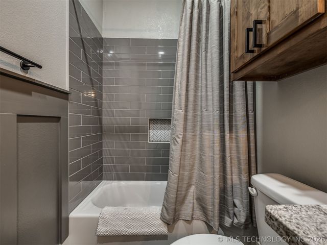 902 Summit Ridge, Mcalester, OK 74501