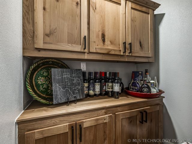 902 Summit Ridge, Mcalester, OK 74501