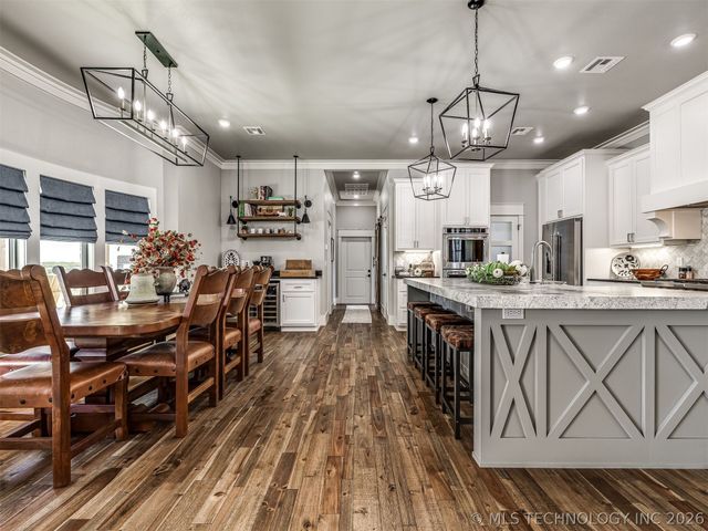 902 Summit Ridge, Mcalester, OK 74501