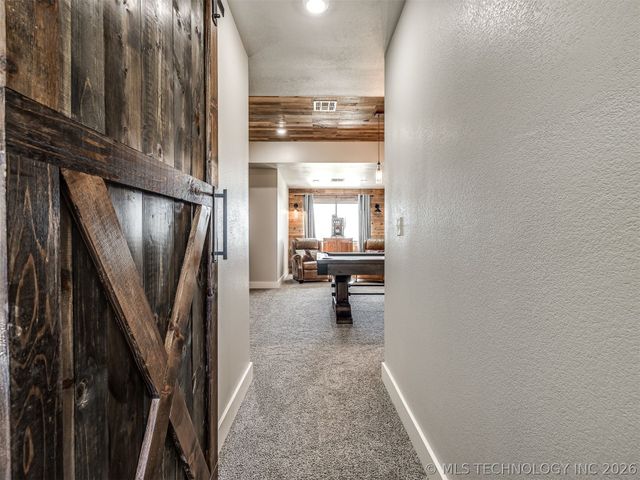 902 Summit Ridge, Mcalester, OK 74501