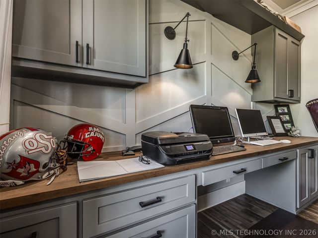 902 Summit Ridge, Mcalester, OK 74501