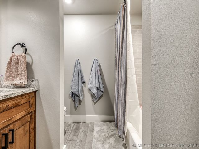 902 Summit Ridge, Mcalester, OK 74501