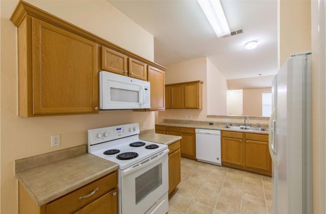 1824 Heron Drive, Aubrey, TX 76227