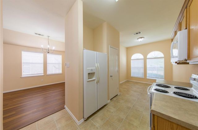 1824 Heron Drive, Aubrey, TX 76227