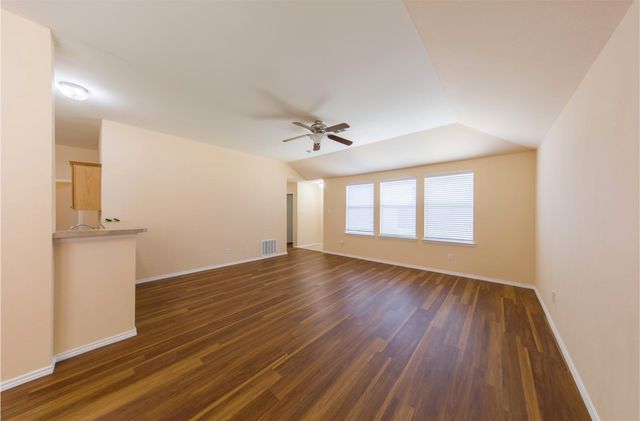 1824 Heron Drive, Aubrey, TX 76227