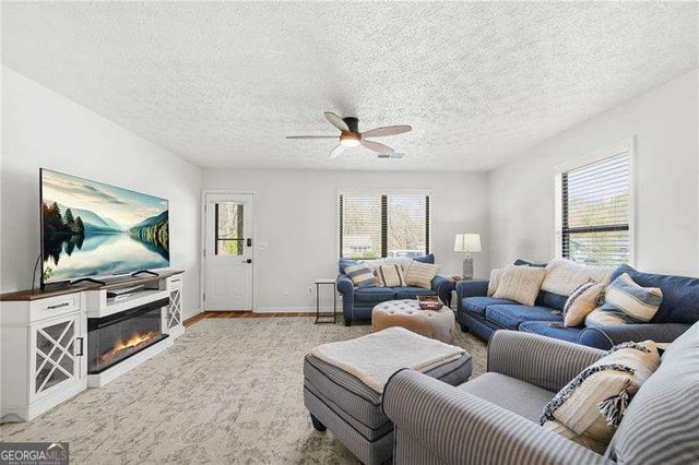 3839 Cowan Circle, Acworth, GA 30101