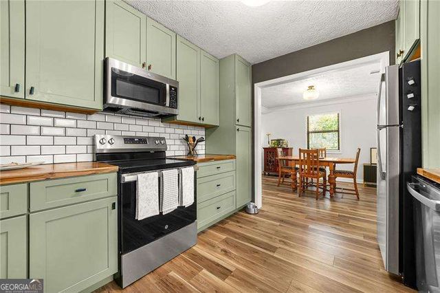 3839 Cowan Circle, Acworth, GA 30101