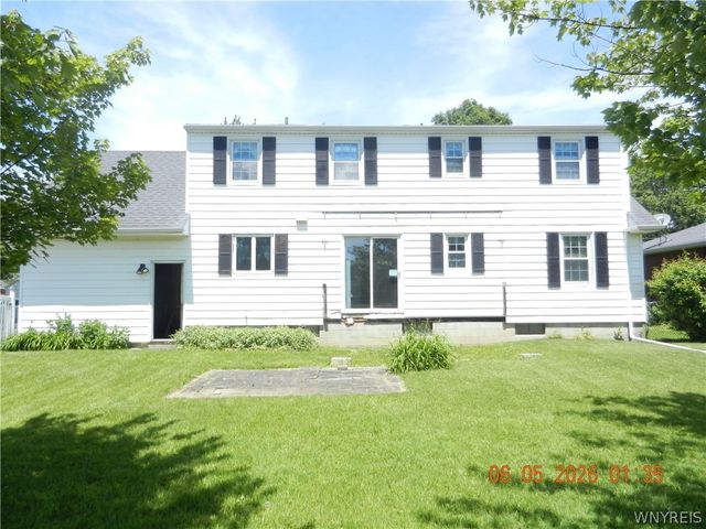 63 Mark Avenue, Hamburg, NY 14075