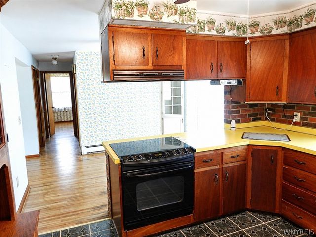 63 Mark Avenue, Hamburg, NY 14075