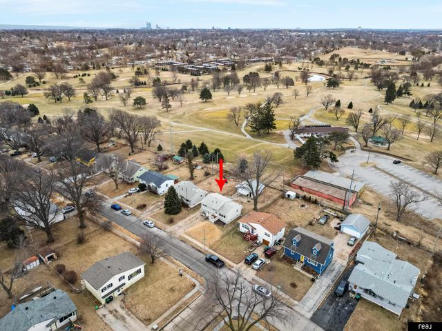 6921 Ogden Street, Omaha, NE 68104