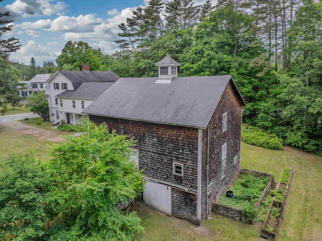 166 Main Street, New Hampton, NH 03256