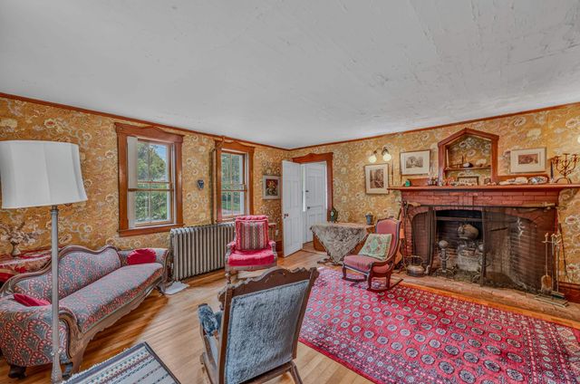 166 Main Street, New Hampton, NH 03256