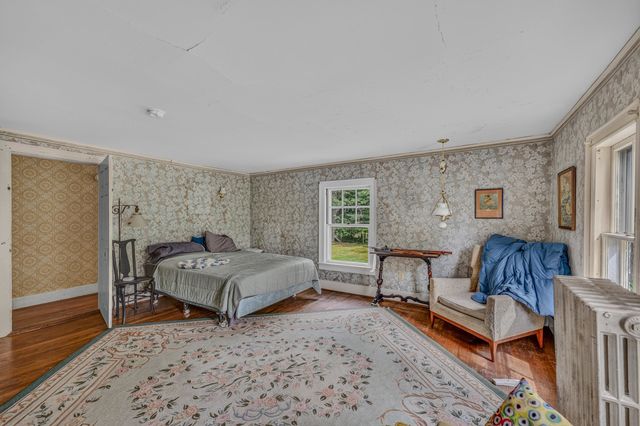 166 Main Street, New Hampton, NH 03256