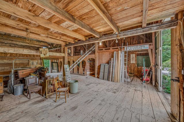 166 Main Street, New Hampton, NH 03256