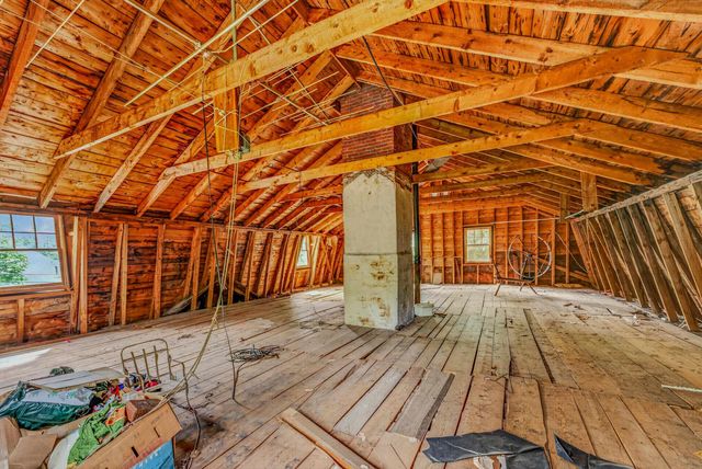 166 Main Street, New Hampton, NH 03256