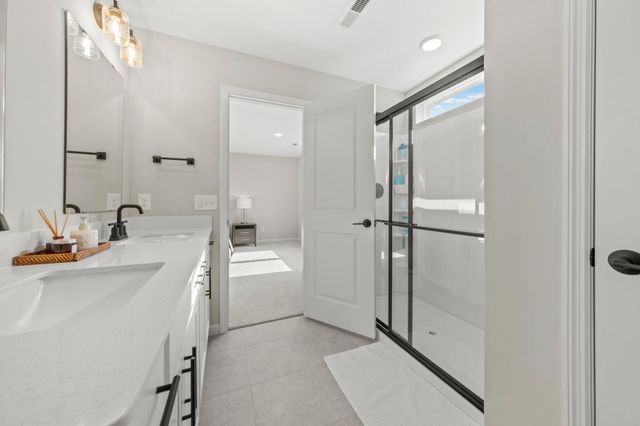 6275 63rd Street S, Cottage Grove, MN 55016