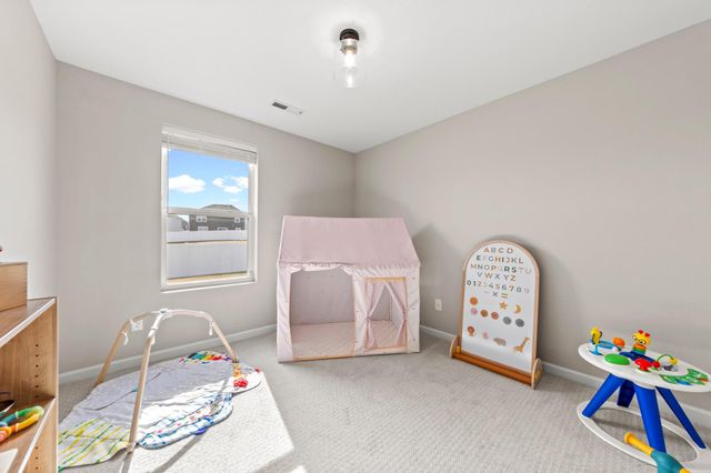 6275 63rd Street S, Cottage Grove, MN 55016