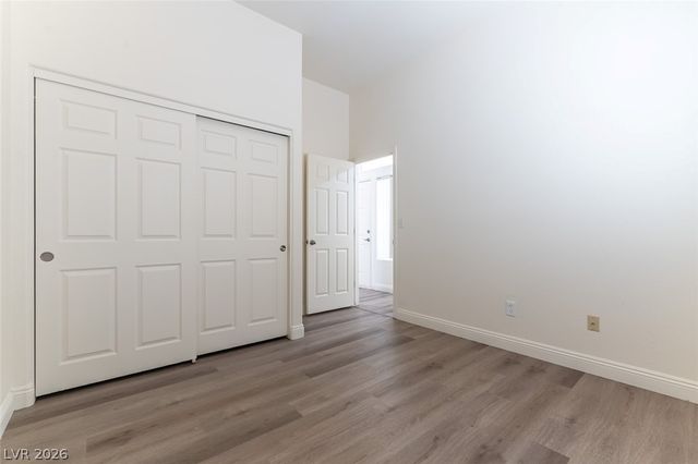 8712 Cypresswood Avenue, Las Vegas, NV 89134