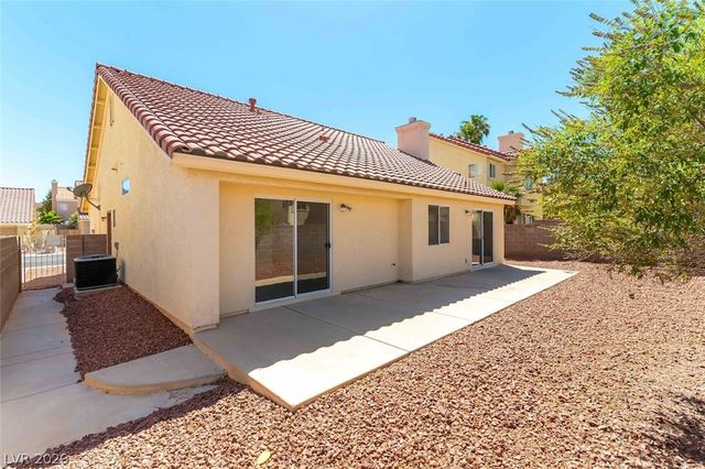 8712 Cypresswood Avenue, Las Vegas, NV 89134