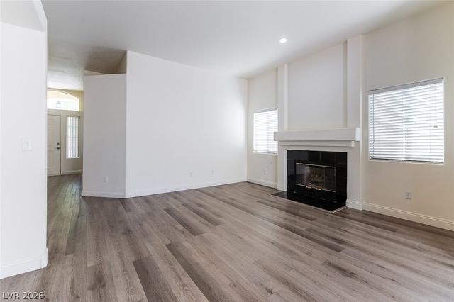 8712 Cypresswood Avenue, Las Vegas, NV 89134