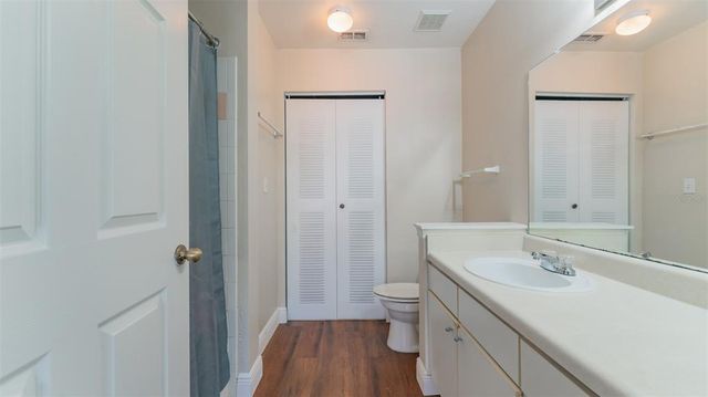 10568 WINDSOR LAKE COURT, Tampa, FL 33626