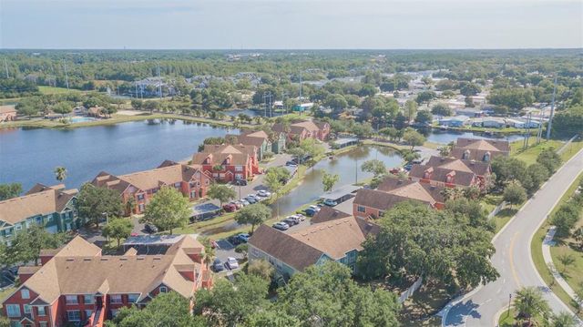10568 WINDSOR LAKE COURT, Tampa, FL 33626