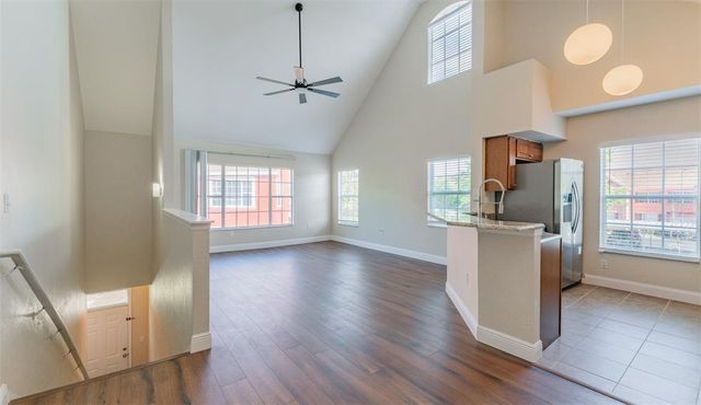 10568 WINDSOR LAKE COURT, Tampa, FL 33626