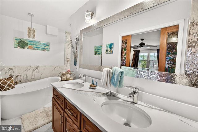 19736 GREENSIDE TER, Montgomery Village, MD 20886