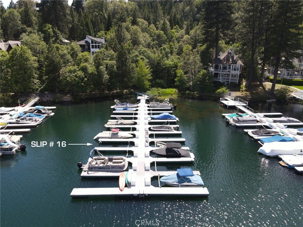 Image 10 of property listing at 5 MBM 5 SLIP 16, Lake Arrowhead, CA 92352