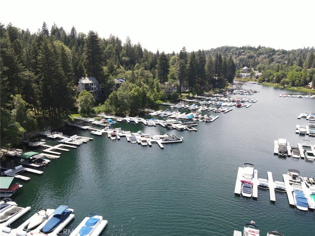 Image 12 of property listing at 5 MBM 5 SLIP 16, Lake Arrowhead, CA 92352