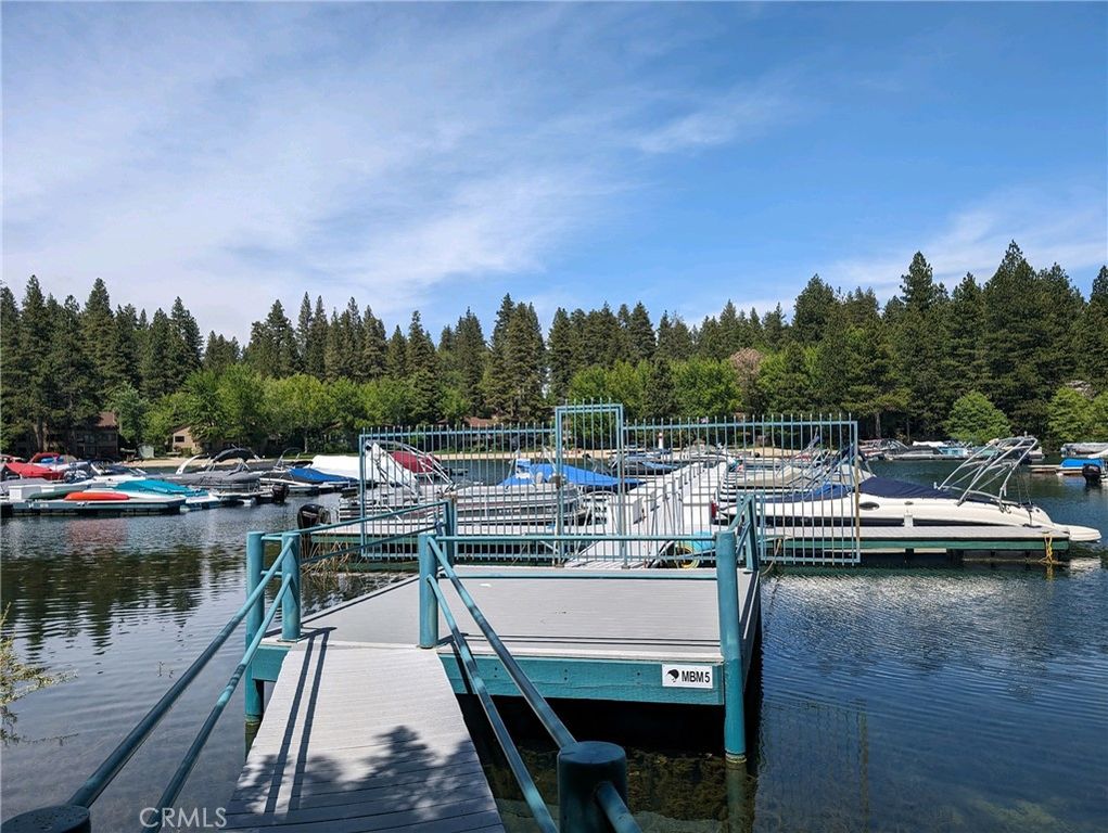 Image 2 of property listing at 5 MBM 5 SLIP 16, Lake Arrowhead, CA 92352
